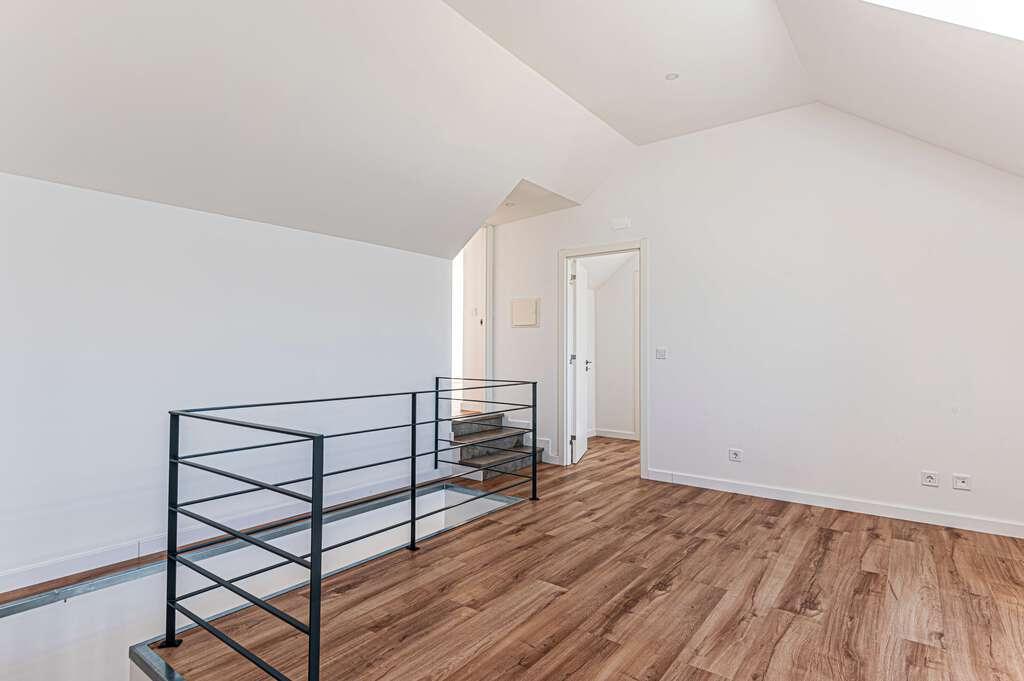 PF23639, Moradia T3, Sintra