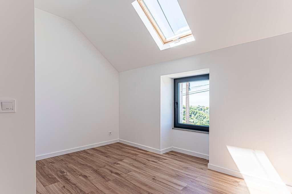 PF23639, Moradia T3, Sintra