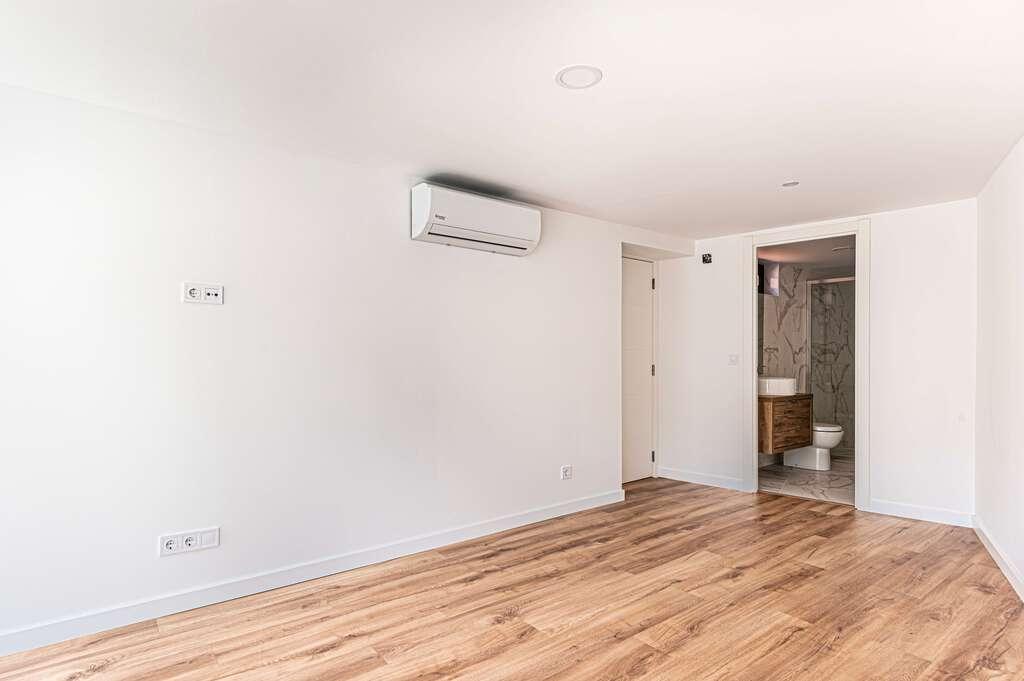 PF23639, Moradia T3, Sintra