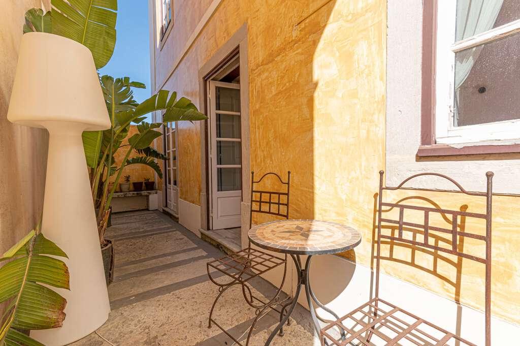 PF23861, Hotel, Sintra