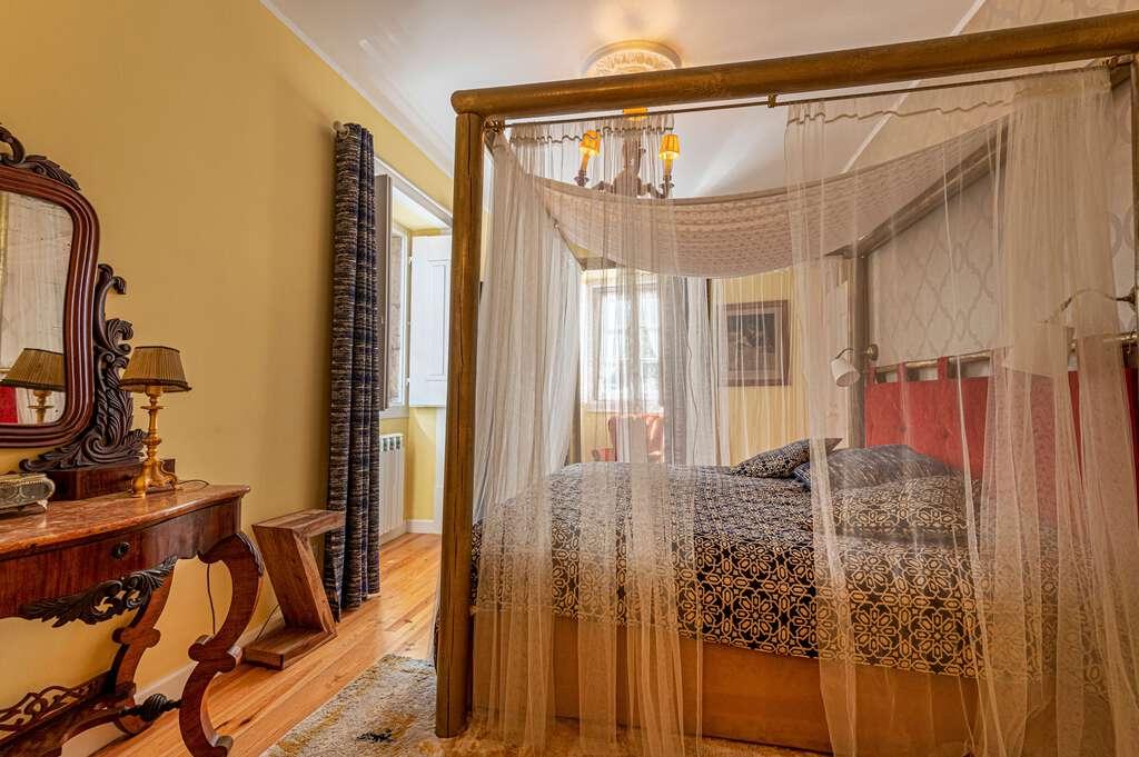 PF23861, Hotel, Sintra