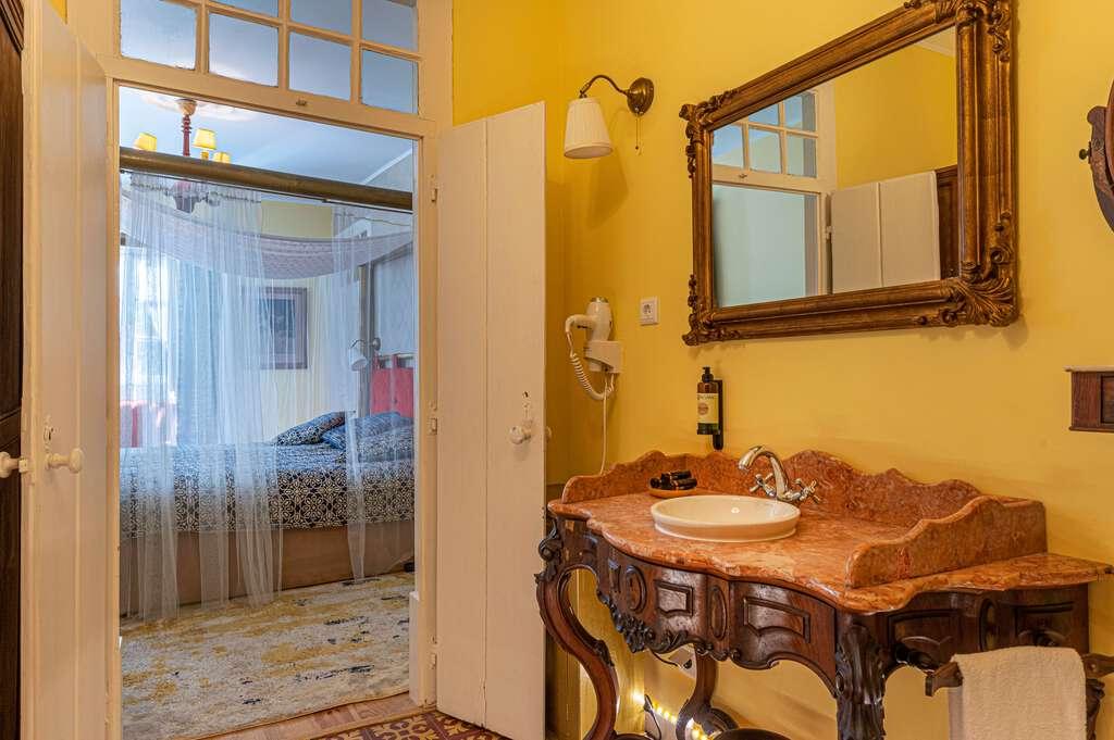 PF23861, Hotel, Sintra