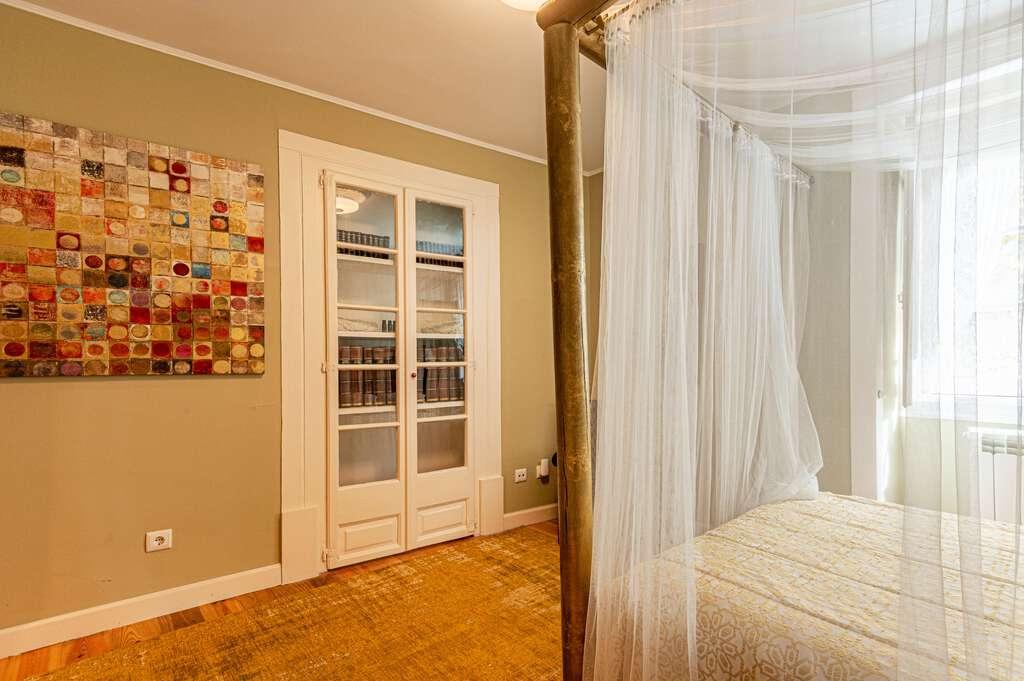 PF23861, Hotel, Sintra