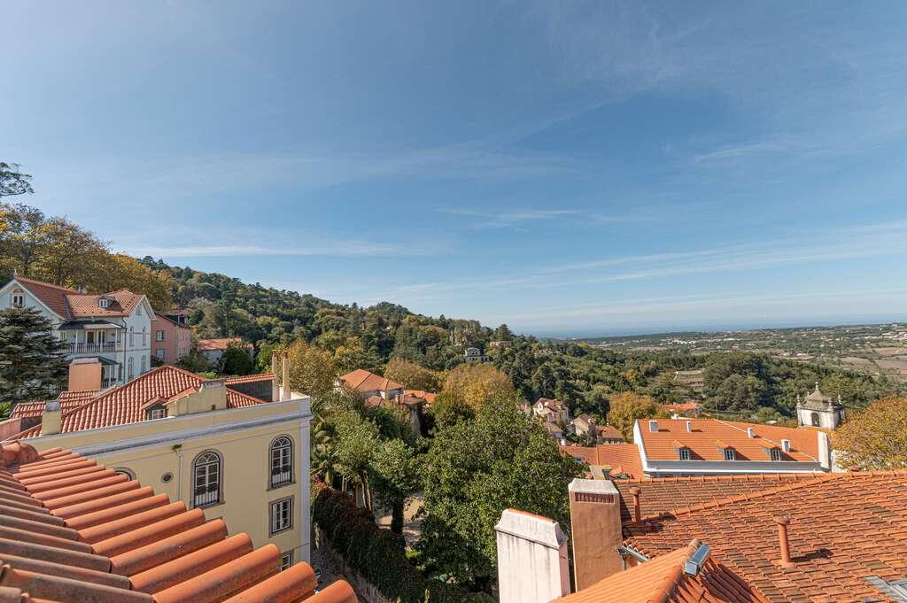 PF23861, Hotel, Sintra