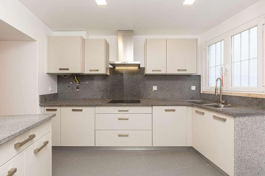 PF24018, Moradia Isolada T2, Lisboa