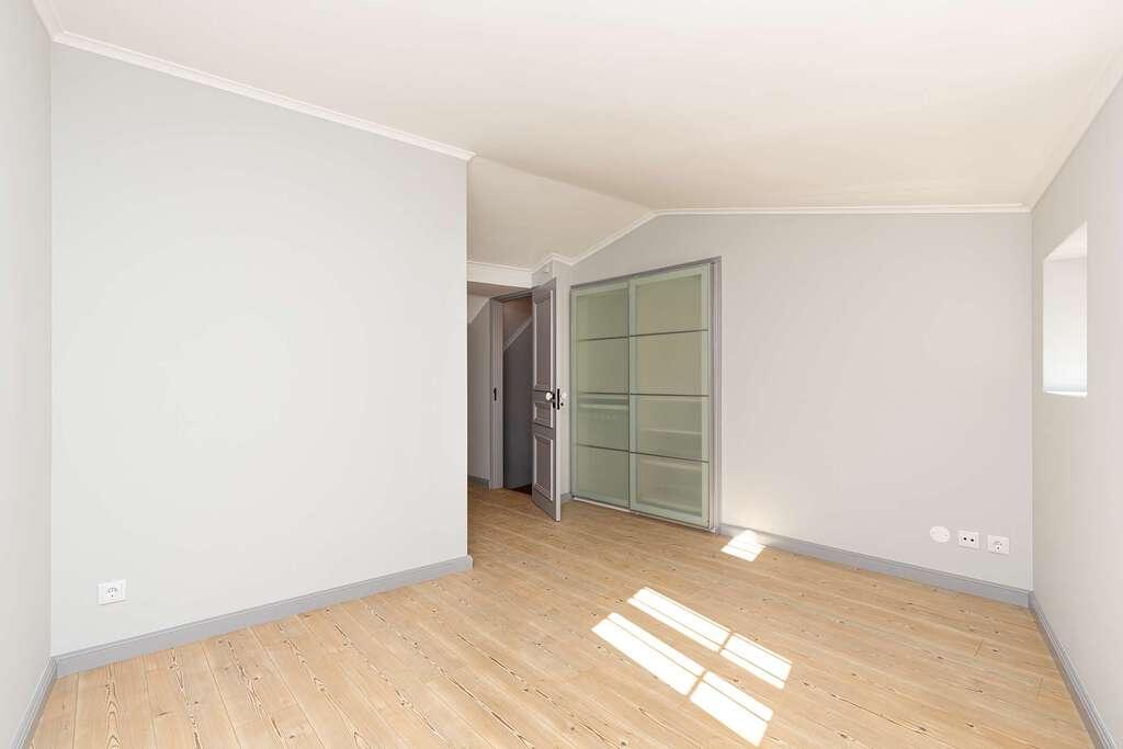 PF24018, Moradia Isolada T2, Lisboa