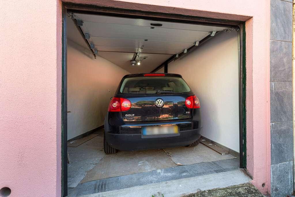 PF24018, Moradia Isolada T2, Lisboa