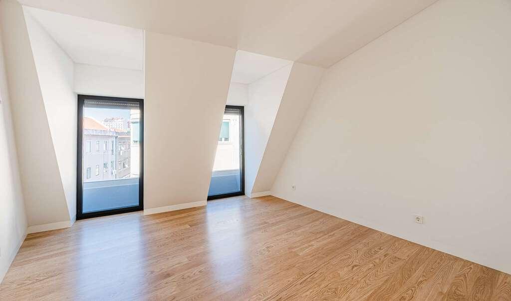 PF24064, Apartamento T4, Lisboa