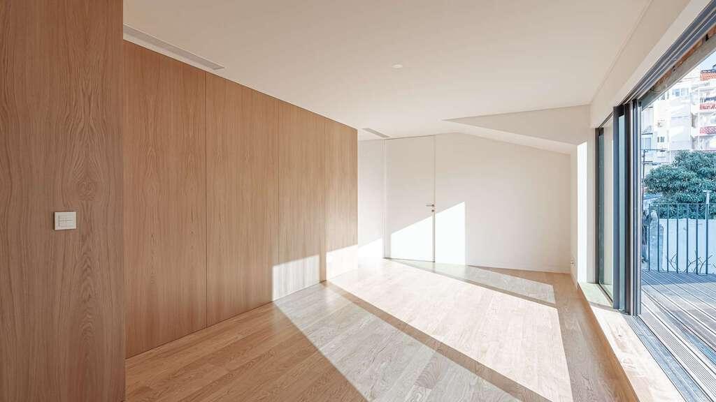 PF24064, Apartamento T4, Lisboa