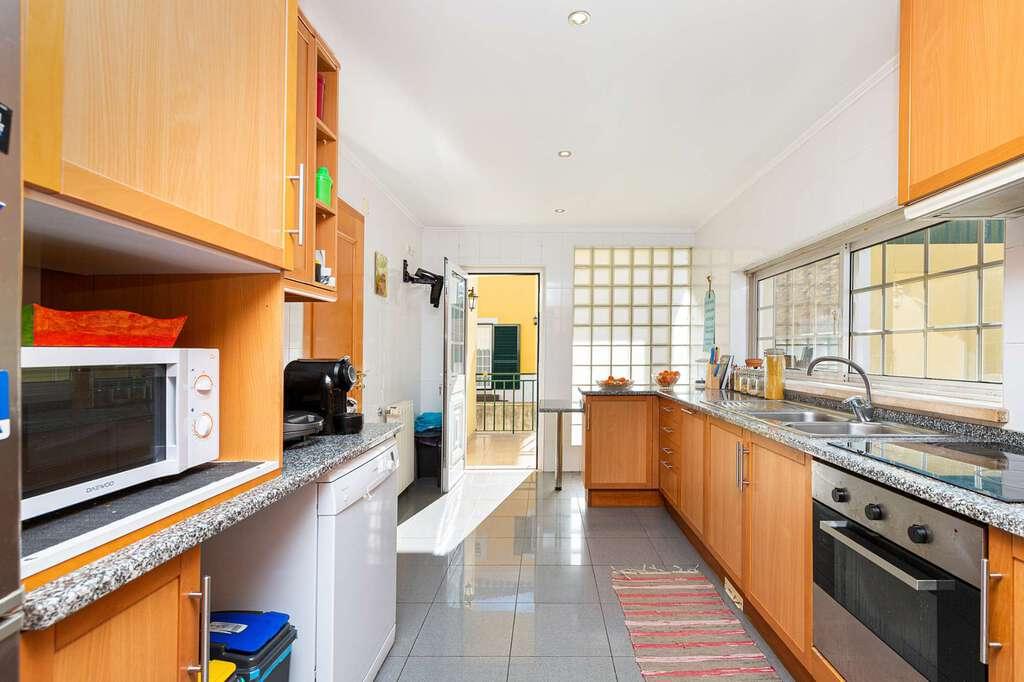 PF24155, Moradia T4, Mafra