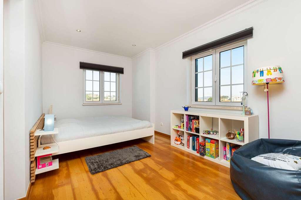 PF24155, Moradia T4, Mafra