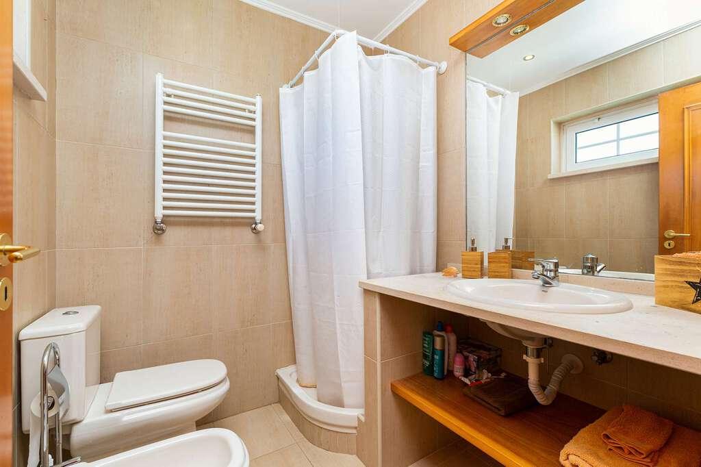 PF24155, Moradia T4, Mafra