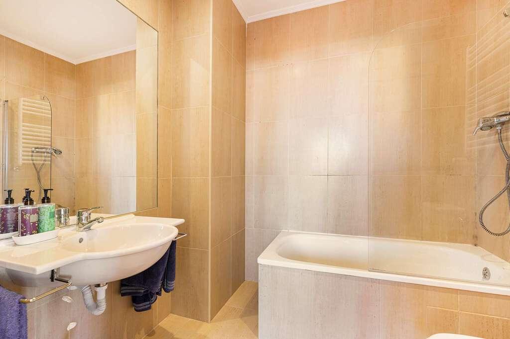 PF24155, Moradia T4, Mafra