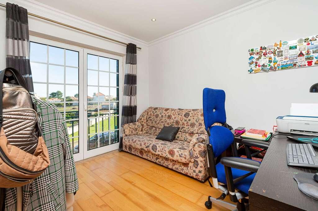 PF24155, Moradia T4, Mafra