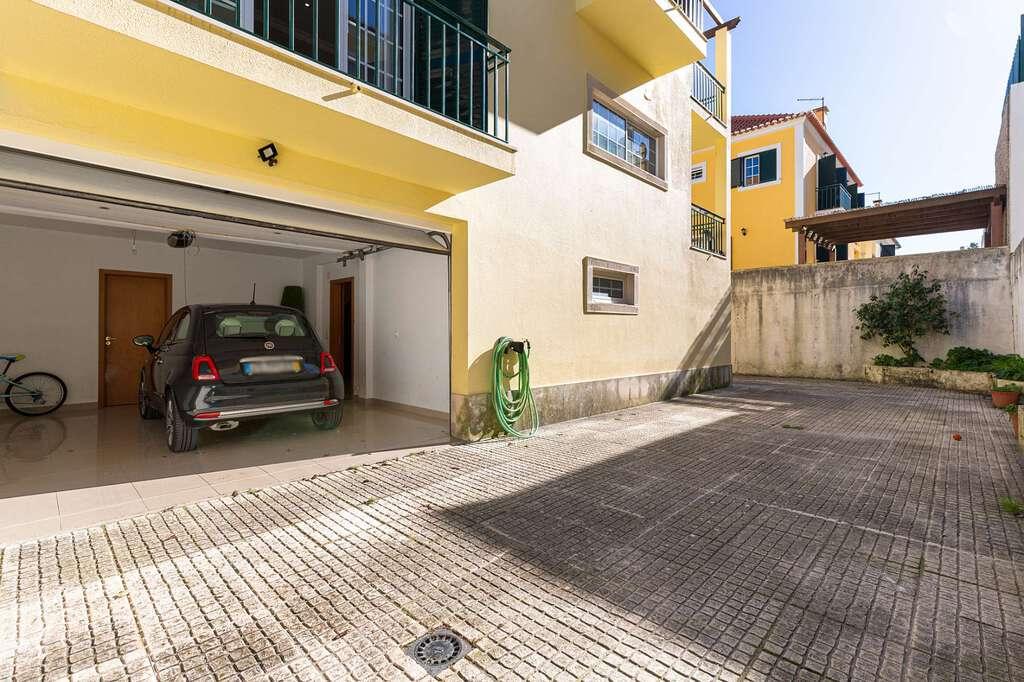 PF24155, Moradia T4, Mafra