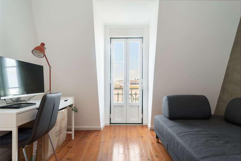 PF24194, Apartamento T2 + 1, Lisboa