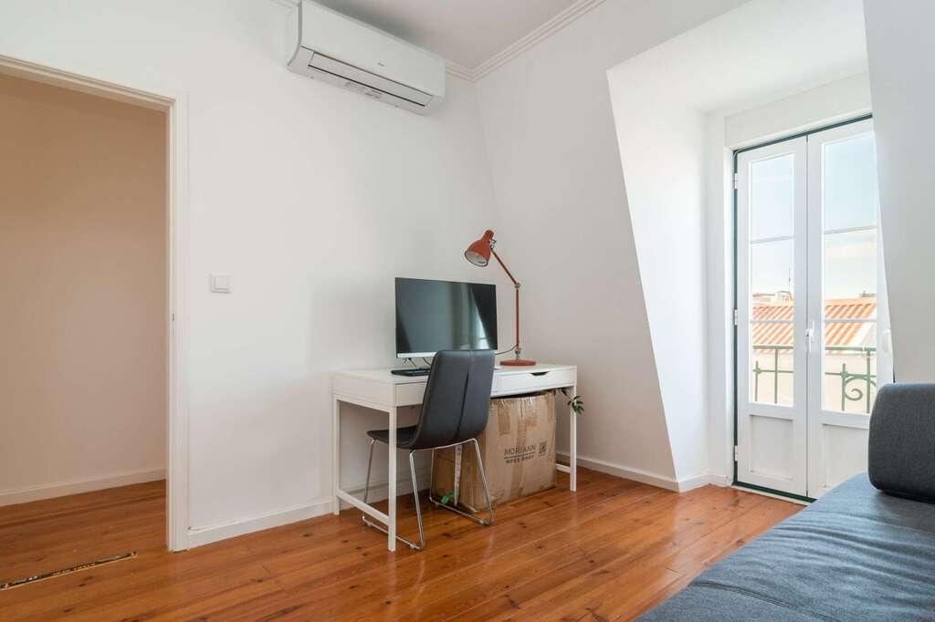 PF24194, Apartamento T2 + 1, Lisboa