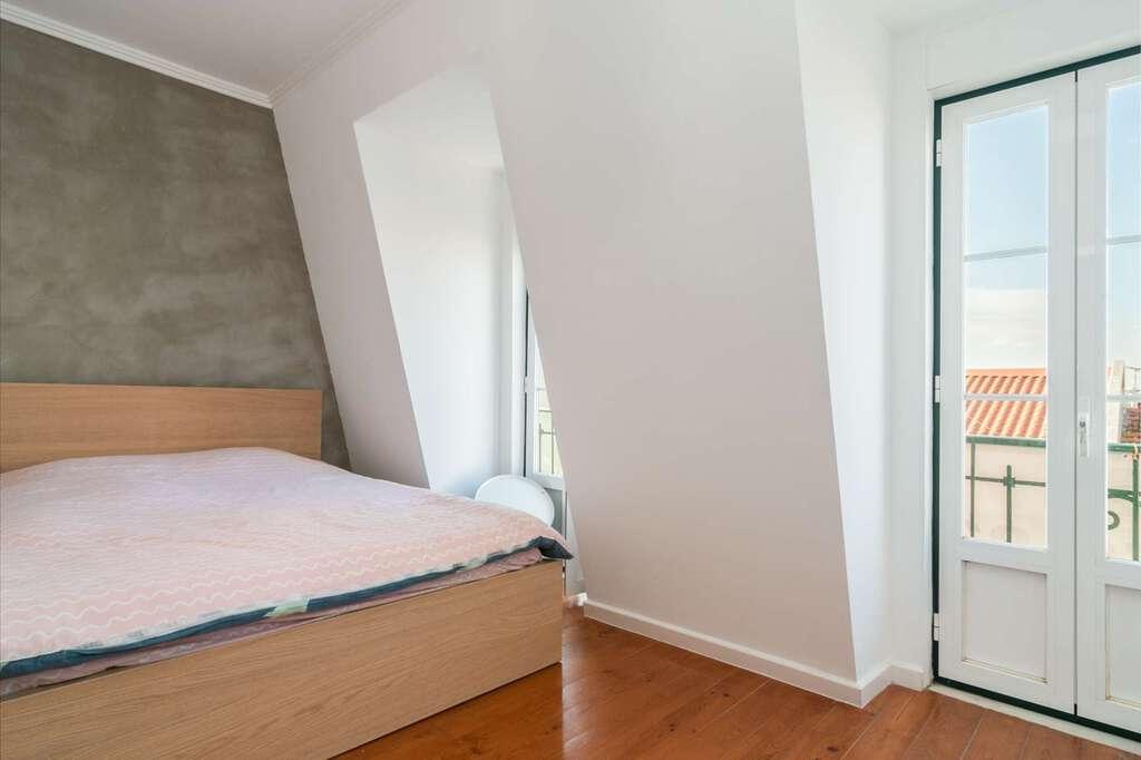 PF24194, Apartamento T2 + 1, Lisboa