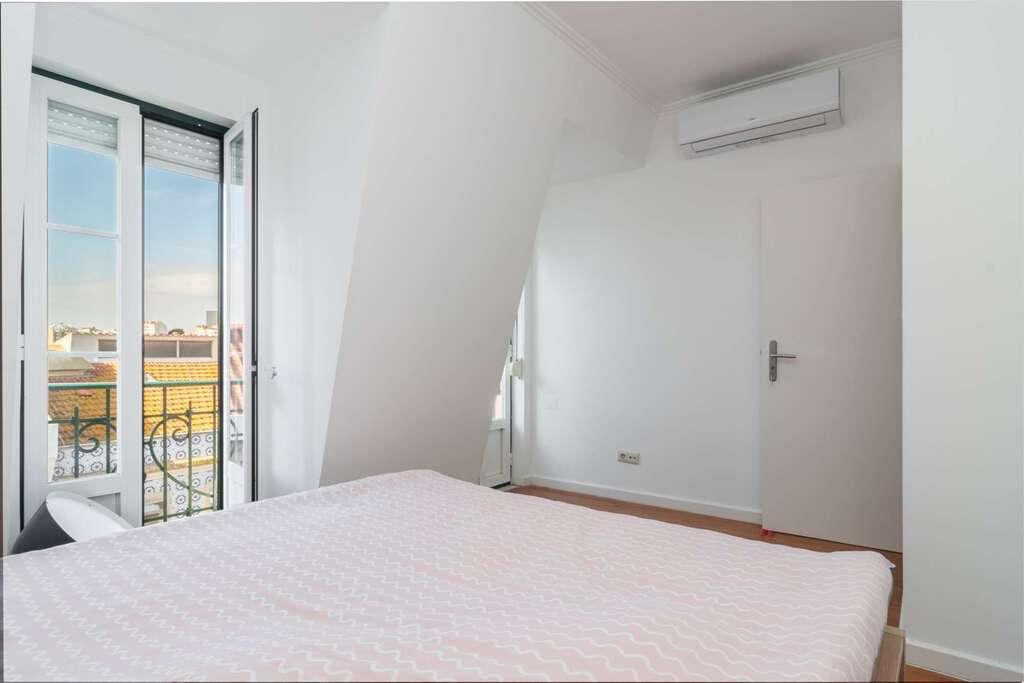 PF24194, Apartamento T2 + 1, Lisboa