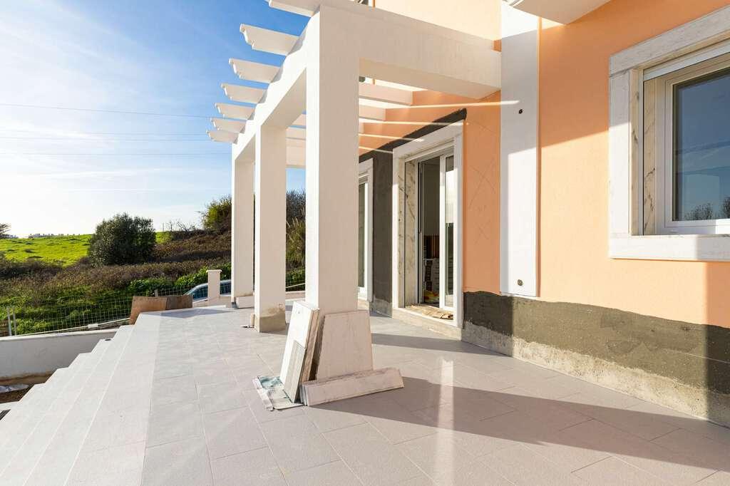 PF24261, Moradia T3 + 1, Oeiras