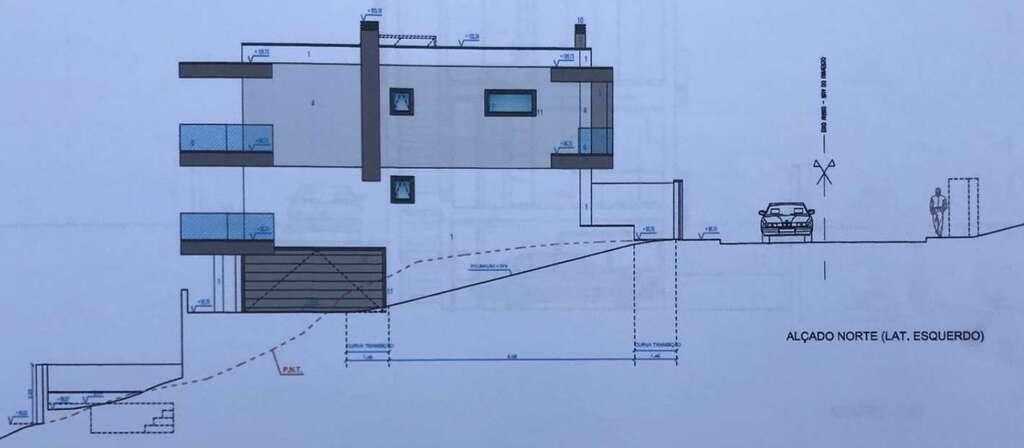 PF24282, Moradia T3, Cascais