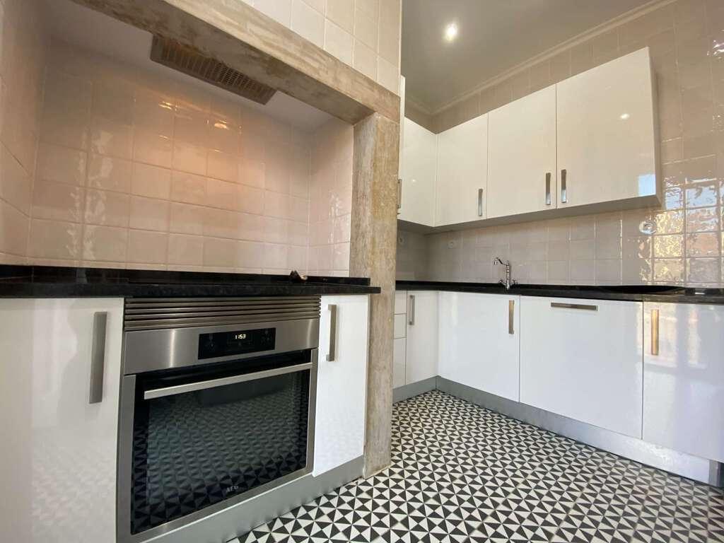 PF24299, Apartamento T3, Lisboa