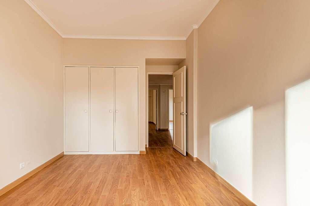 PF24333, Apartamento T4 + 1, Oeiras