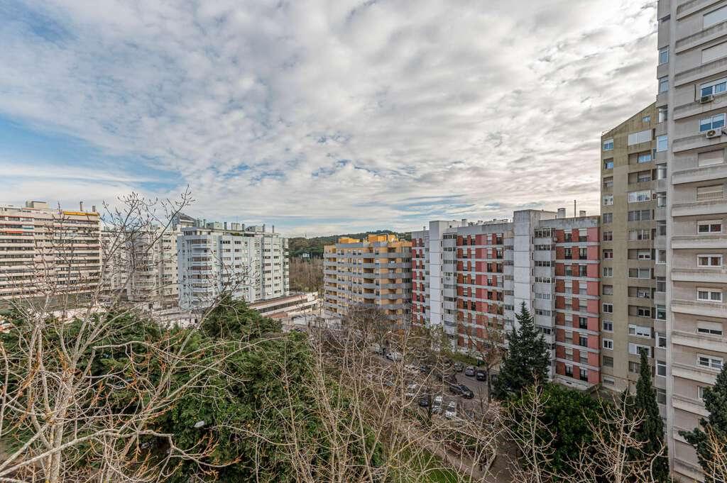 PF24333, Apartamento T4 + 1, Oeiras