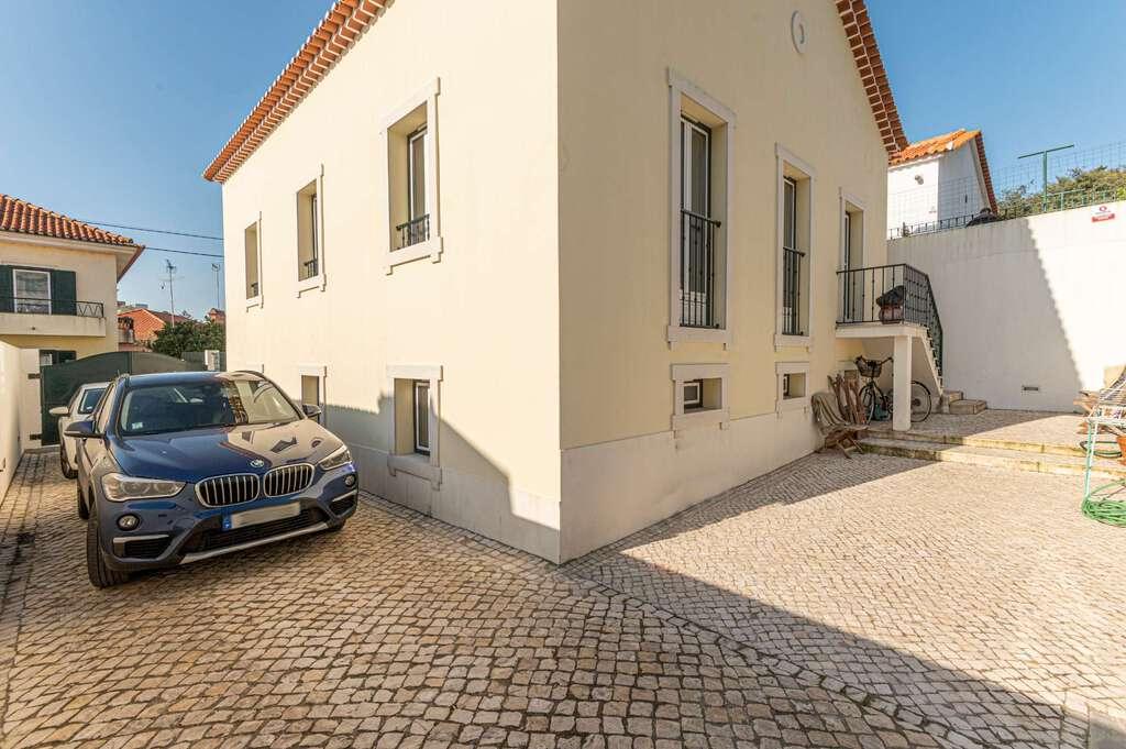 PF24376, Moradia Isolada T3 + 1, Oeiras