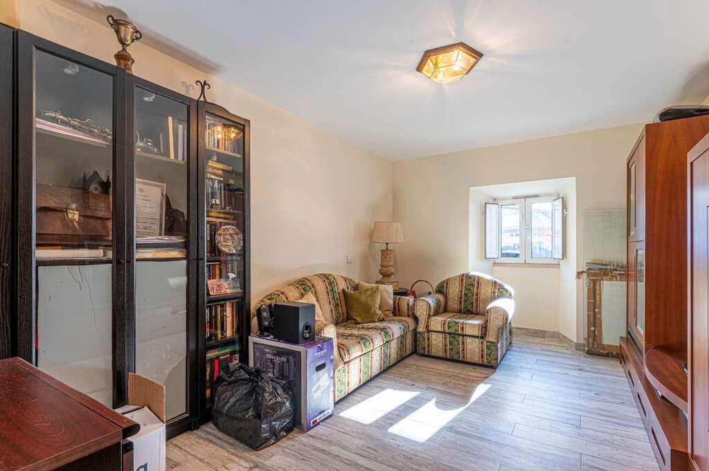 PF24376, Moradia Isolada T3 + 1, Oeiras