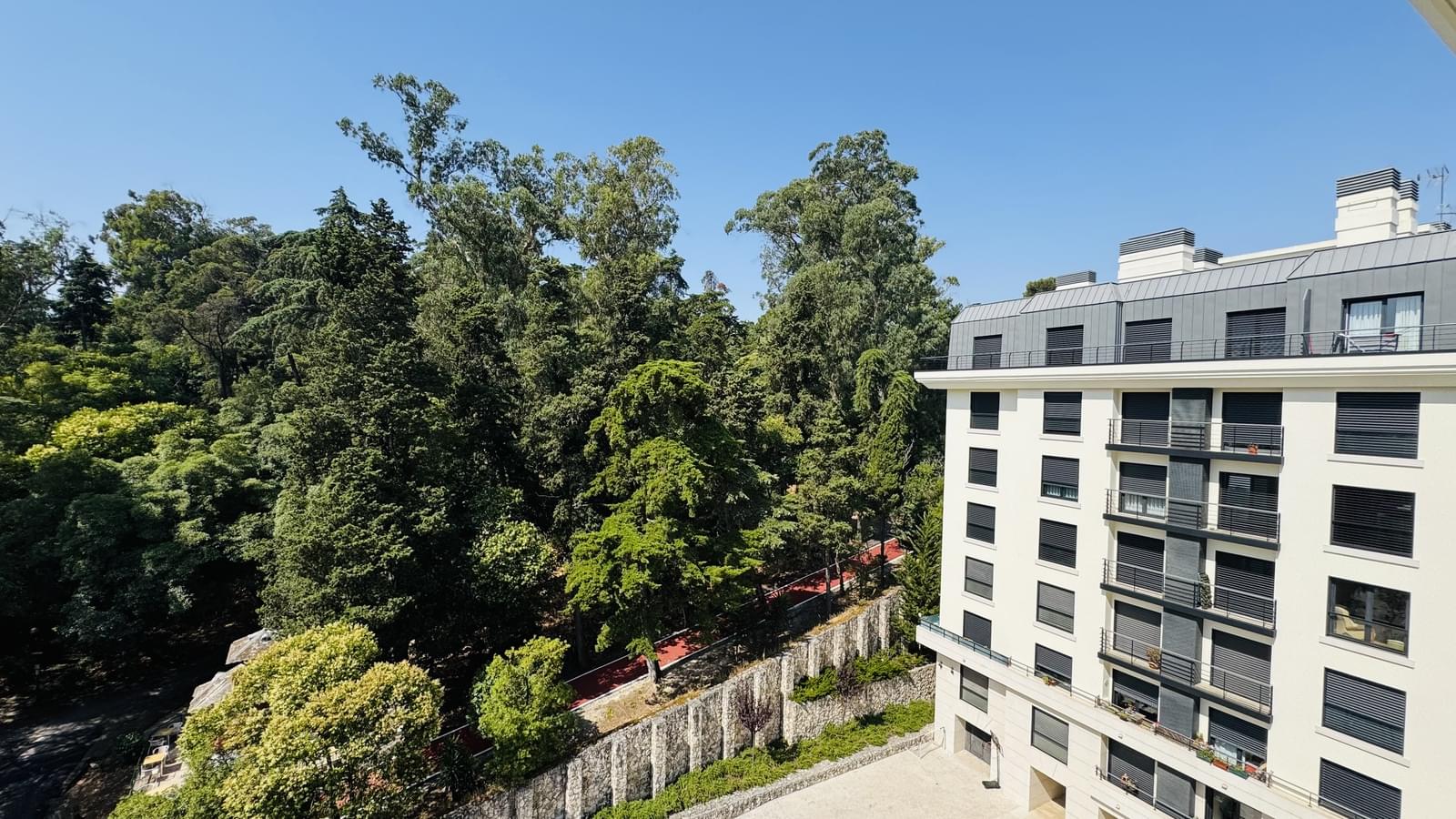Apartamento T3 com piscina, Benfica, Lisboa - Imagem 35