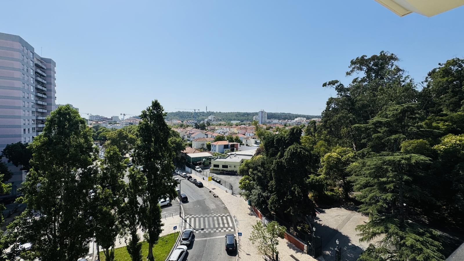 Apartamento T3 com piscina, Benfica, Lisboa - Imagem 32