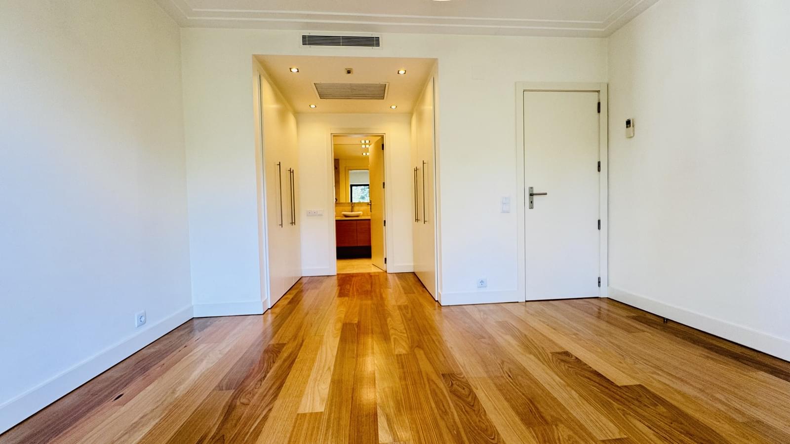 Apartamento T3 com piscina, Benfica, Lisboa - Imagem 27