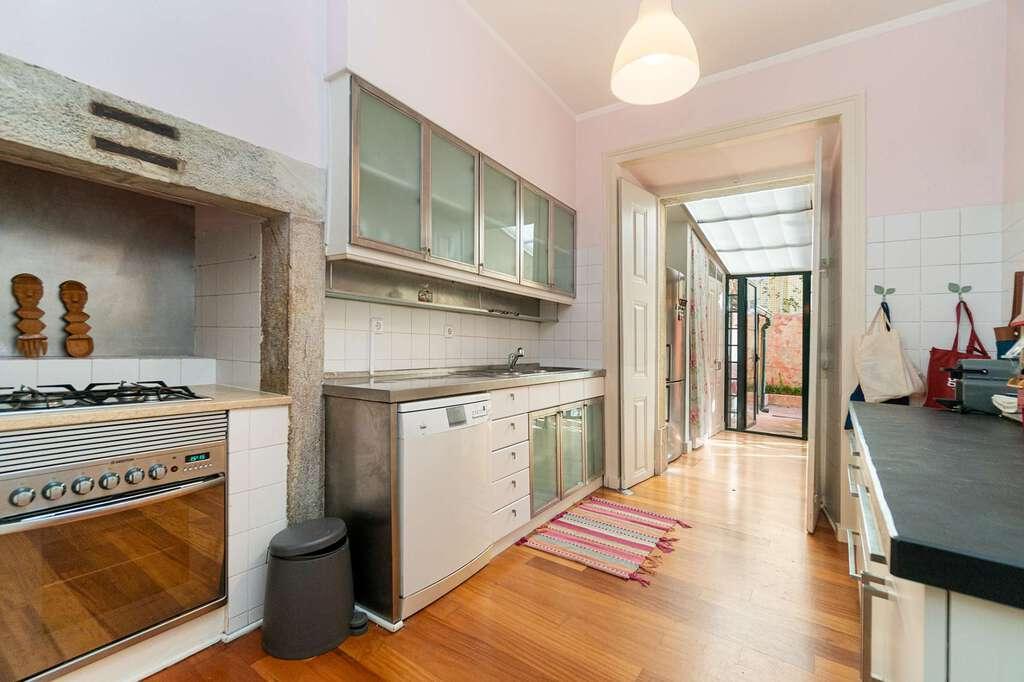 PF24494, Apartamento T2, Lisboa