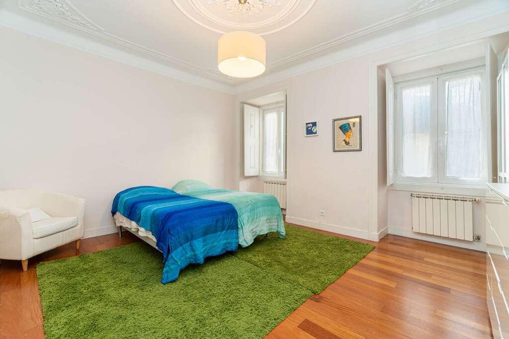 PF24494, Apartamento T2, Lisboa