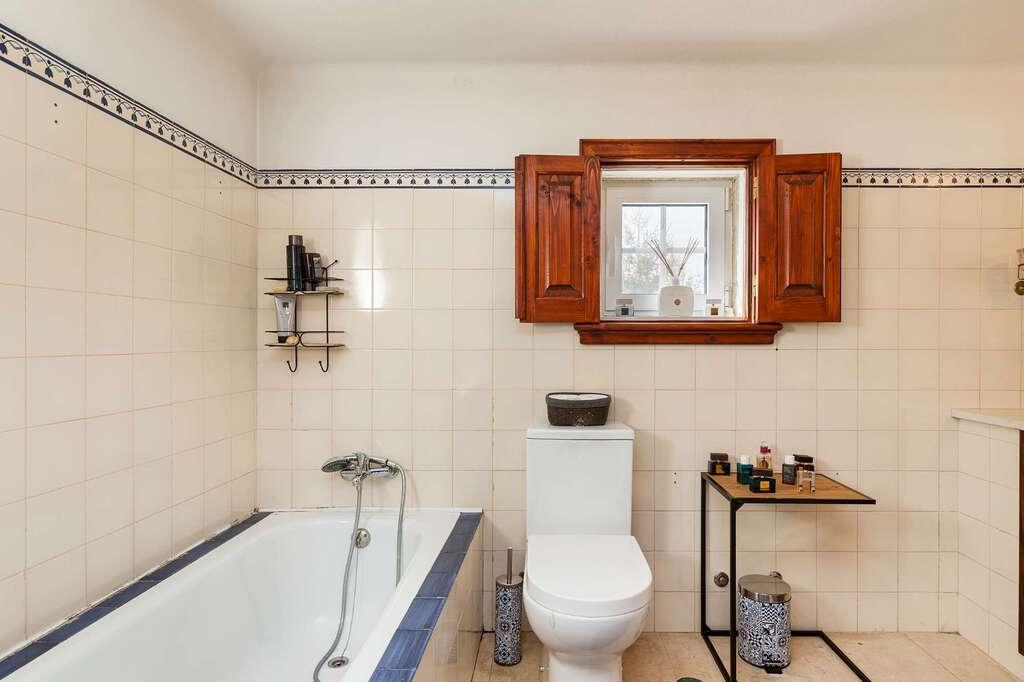 PF24538, Moradia T4, Alenquer