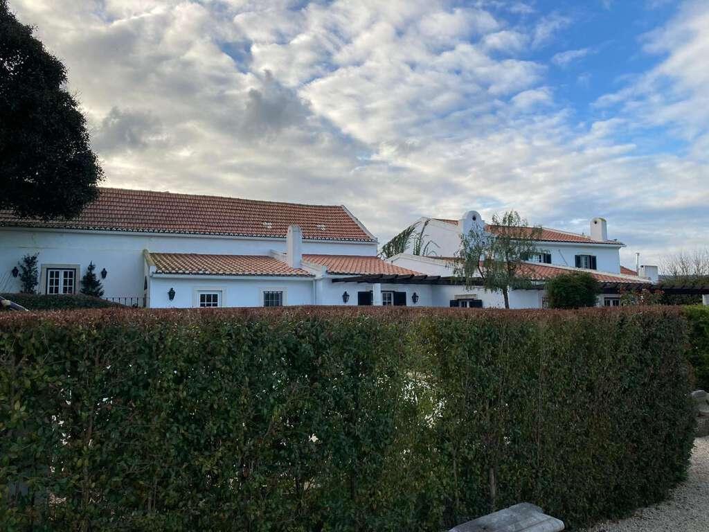 PF24538, Moradia T4, Alenquer