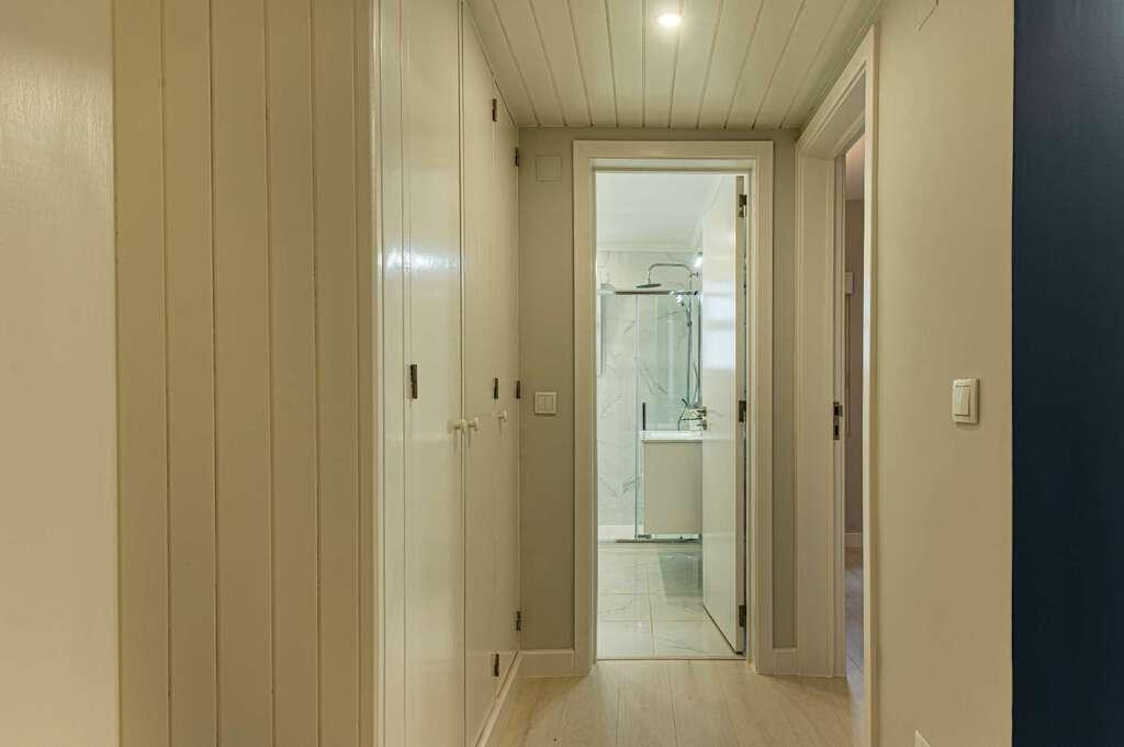 T1+1 Refurbished apartment in São João do Estoril