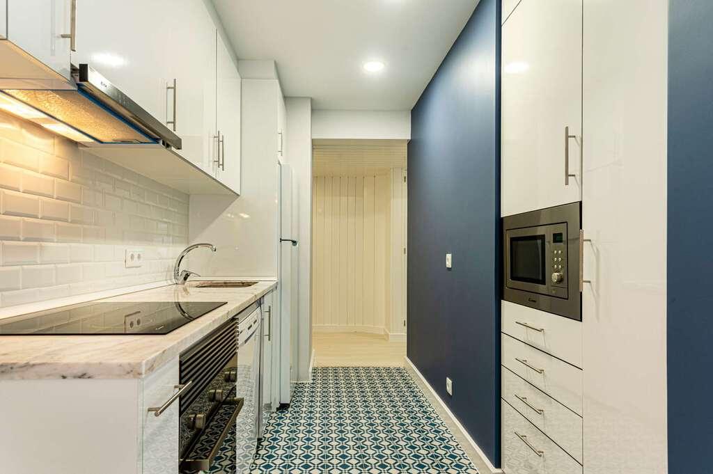 T1+1 Refurbished apartment in São João do Estoril