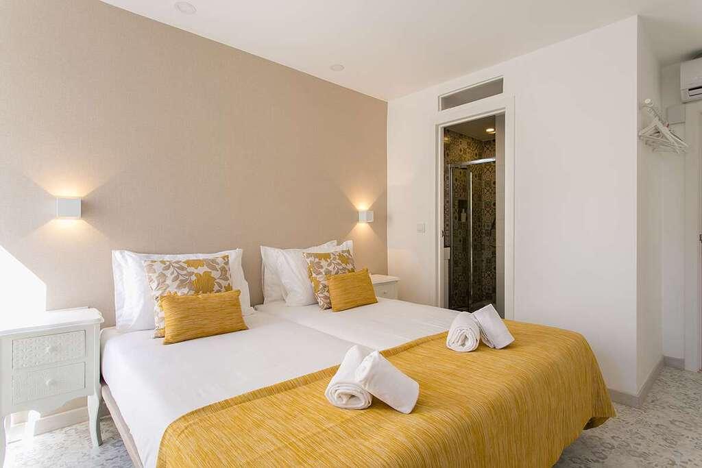 PF24562, Prédio, Lisboa