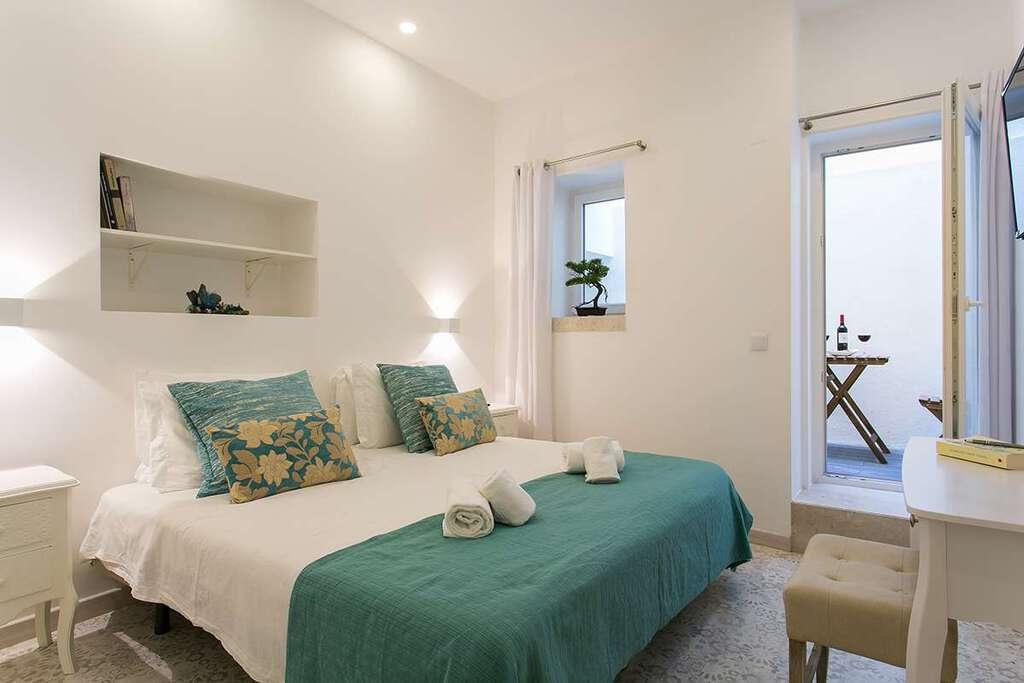 PF24562, Prédio, Lisboa