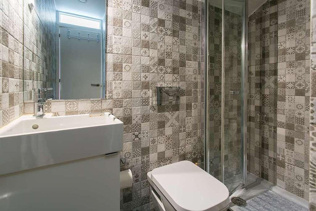 PF24562, Prédio, Lisboa