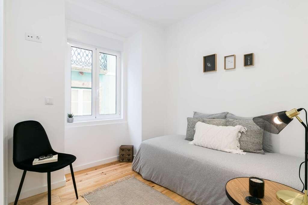 PF24583, Apartamento T2, Lisboa