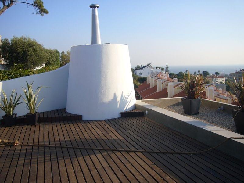 5 bedroom villa with a swimming pool