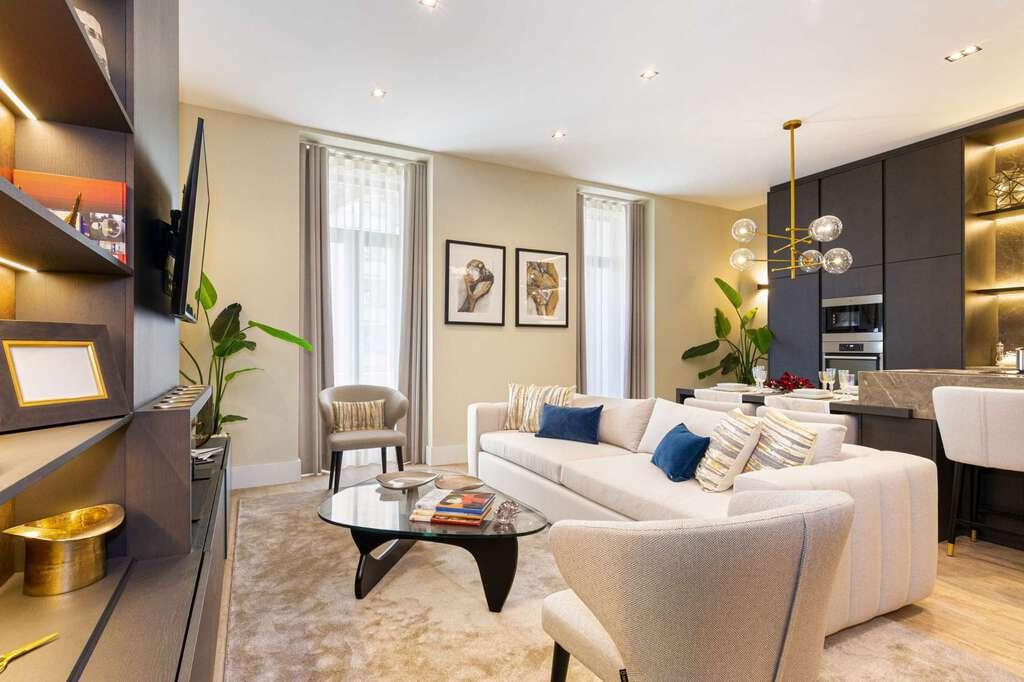 1 Bedroom Apartment with parking, Rua Castilho, Lisboa 1782400629
