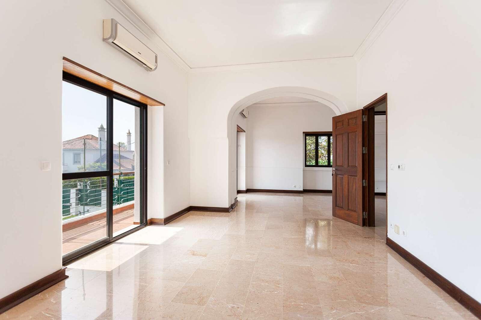 Moradia Isolada T7 com piscina, Restelo, Lisboa - Imagem 4