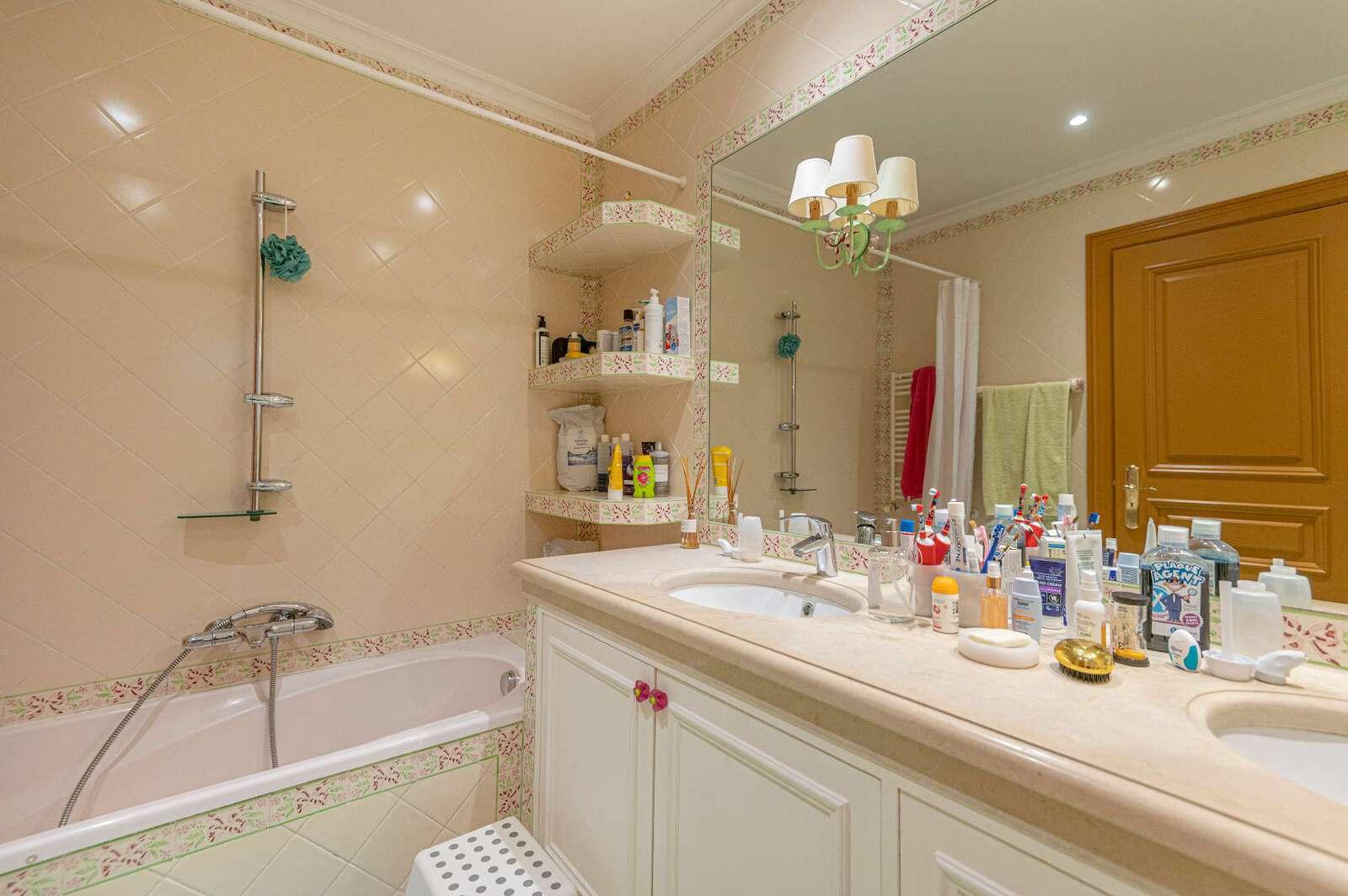 Moradia T6 com piscina, Quinta da Marinha, Cascais - Imagem 31