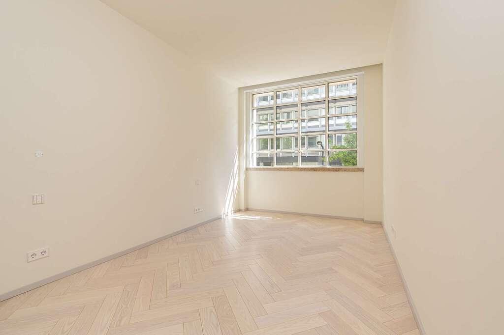 1 Bedroom Apartment with parking, Avenida da Liberdade, Lisboa 833187304