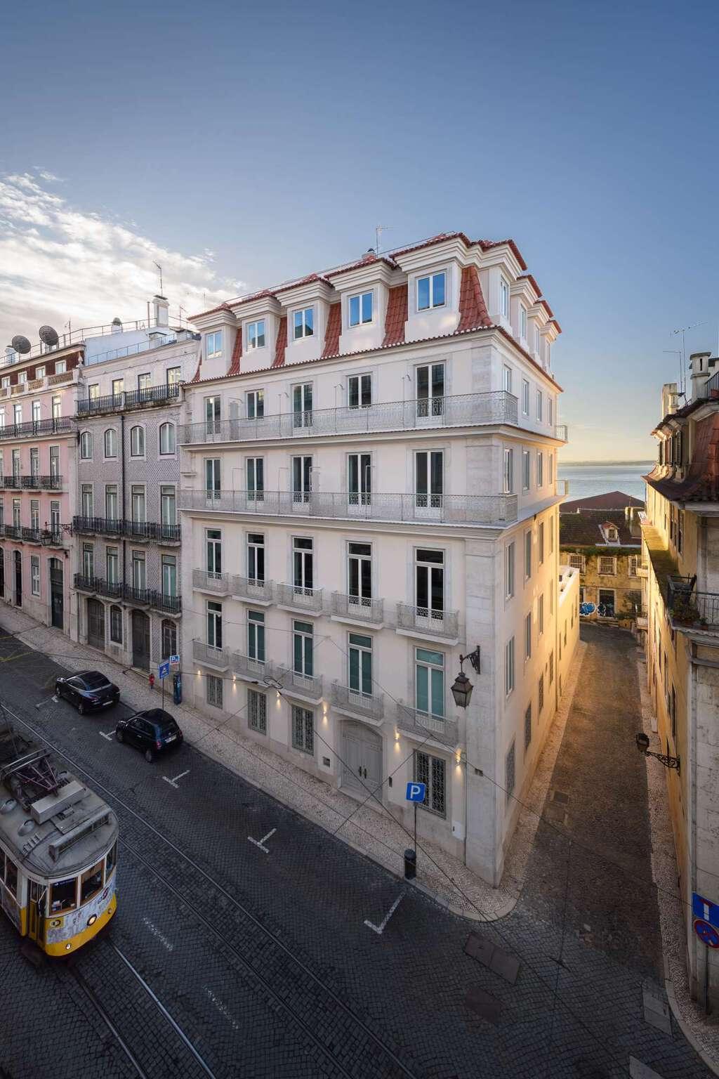 3 Bedroom Duplex with a view, Chiado, Lisboa