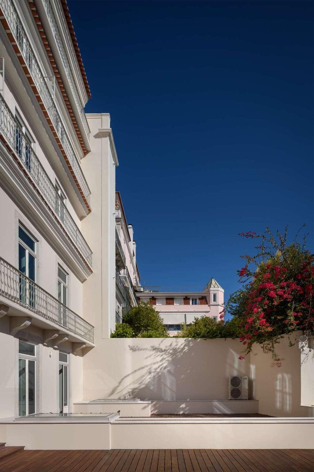 3 Bedroom Duplex with a view, Chiado, Lisboa